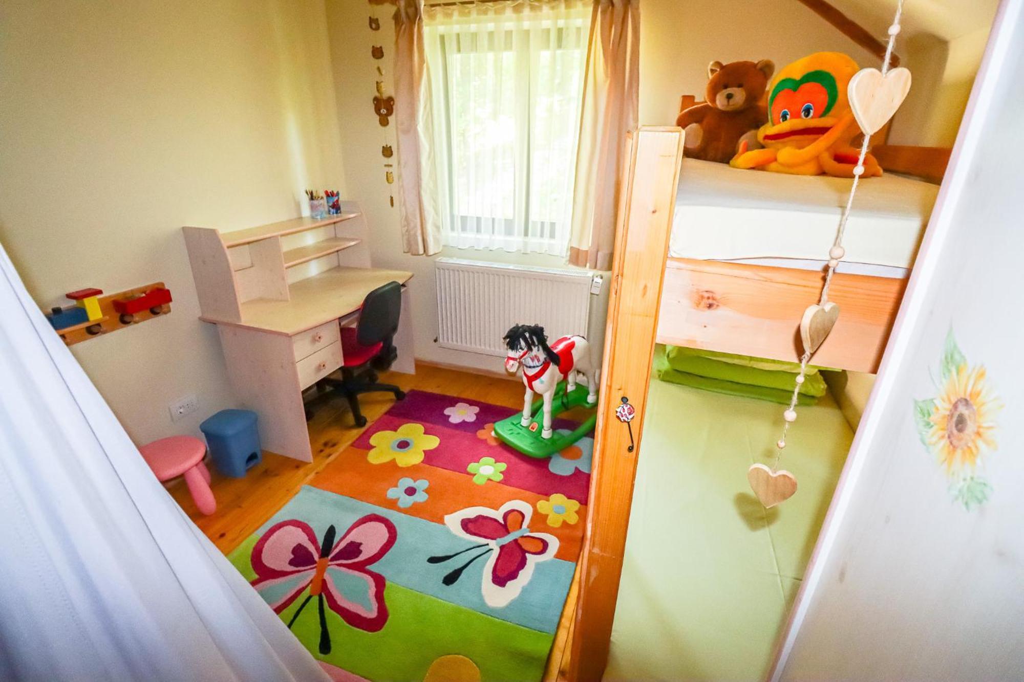 Mountain Family Chalet On Prahova Valley 코마르닉 외부 사진